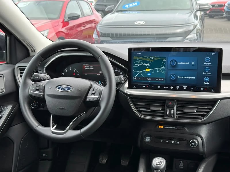Photo de la voiture FORD FOCUS SW 1.0 EcoBoost 125 S&S mHEV Titanium X Business