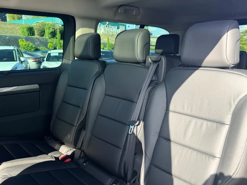 Photo de la voiture CITROEN SPACETOURER XL Diesel 180 ch Automatique Business Pack
