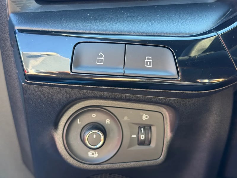 Photo de la voiture MG MG3 1.5 L Hybrid+ 195 ch Luxury
