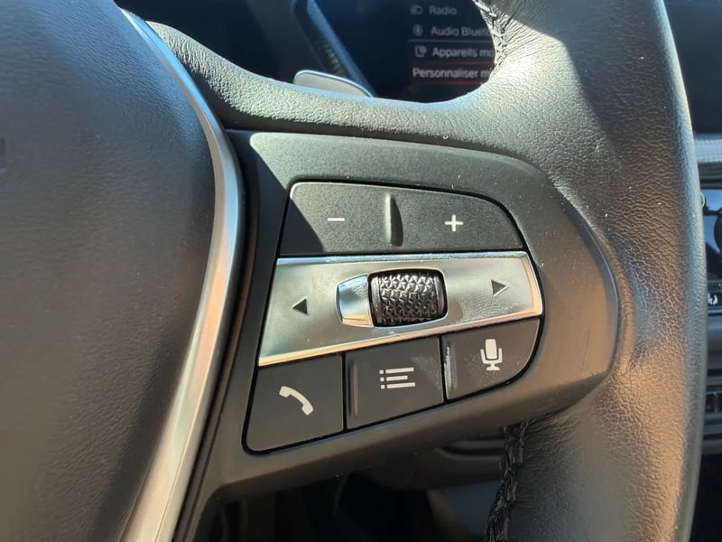 Photo de la voiture BMW SERIE 1 F40 118d 150 ch BVA8 Edition Sport