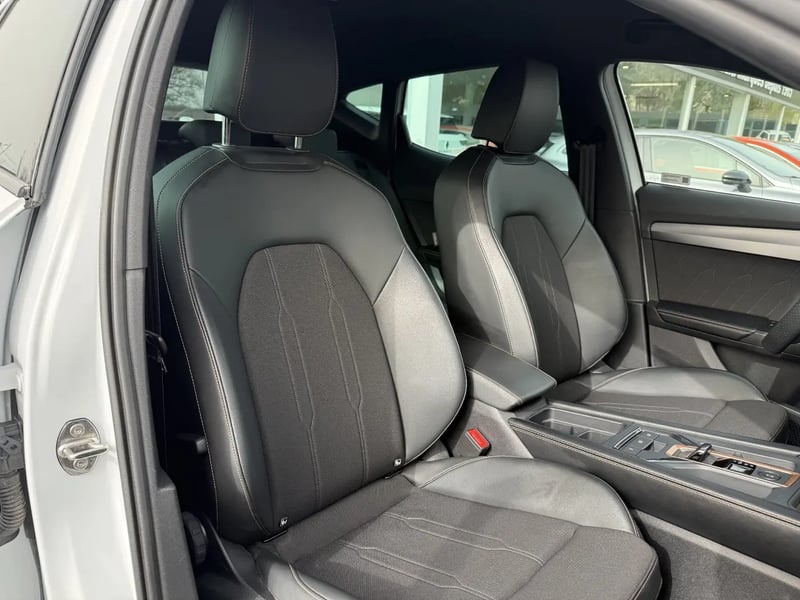 Photo de la voiture CUPRA FORMENTOR 2.0 TDI 150 ch DSG7 V