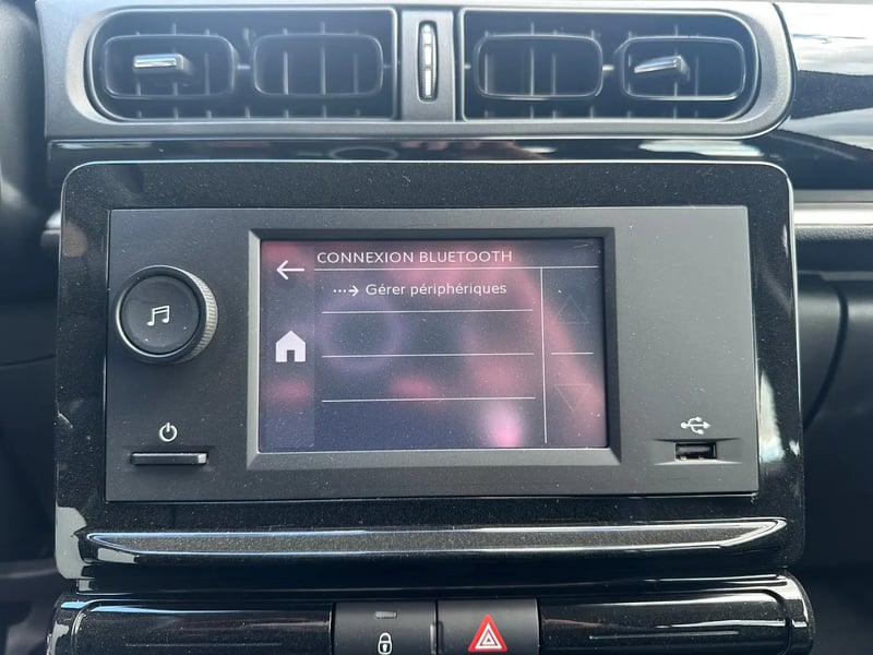 Photo de la voiture CITROEN C3 PureTech 83 ch BVM5 You