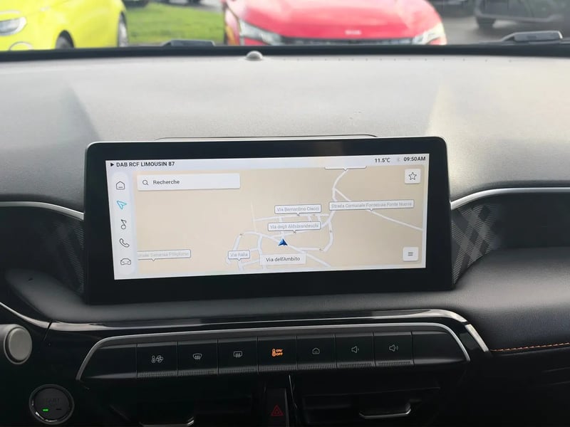 Photo de la voiture MG MG3 1.5 L Hybrid+ 195 ch Luxury