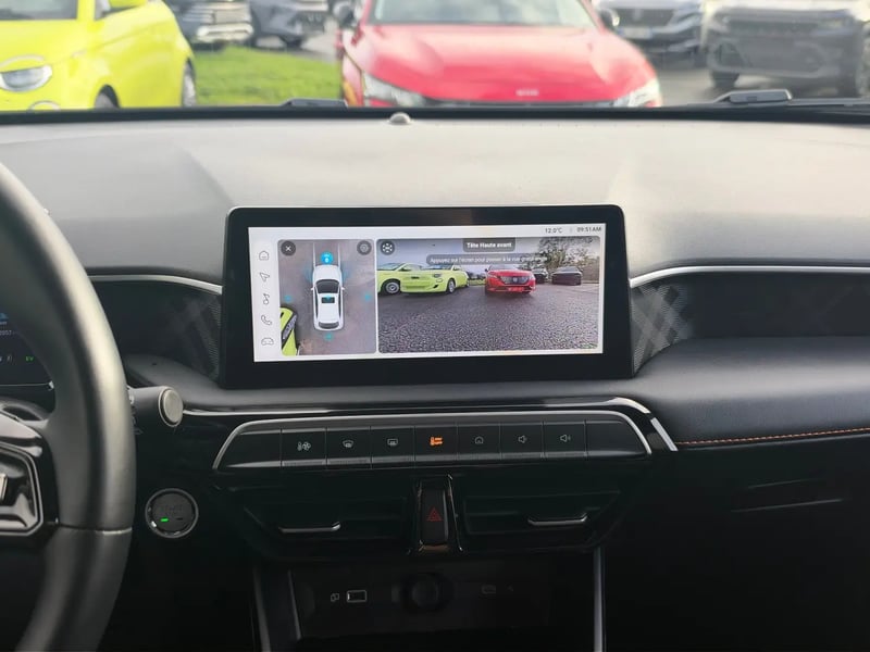 Photo de la voiture MG MG3 1.5 L Hybrid+ 195 ch Luxury