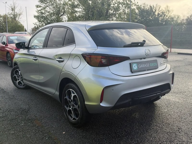 Photo de la voiture MG MG3 1.5 L Hybrid+ 195 ch Luxury