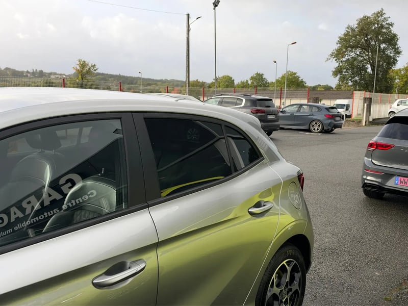 Photo de la voiture MG MG3 1.5 L Hybrid+ 195 ch Luxury