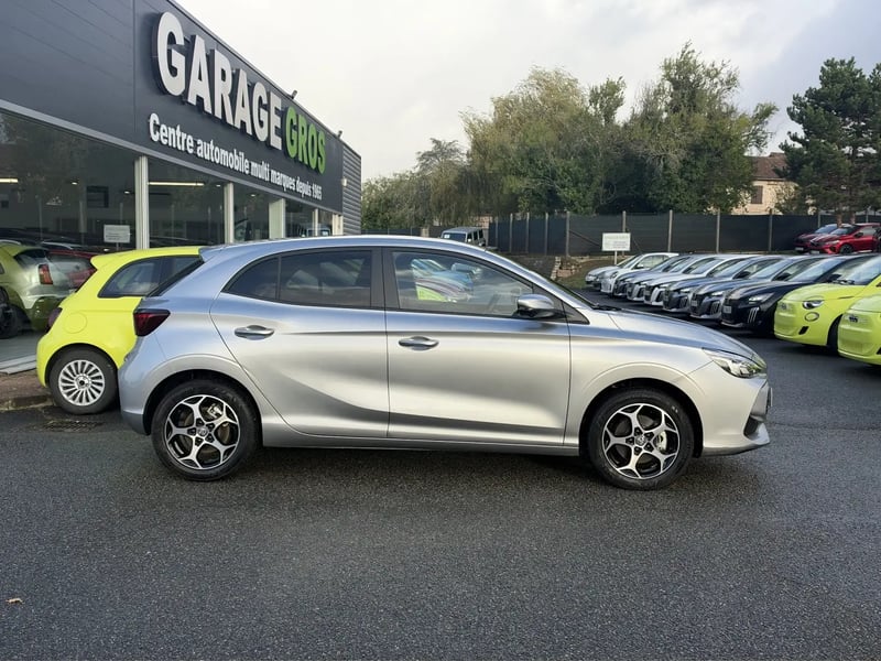 Photo de la voiture MG MG3 1.5 L Hybrid+ 195 ch Luxury