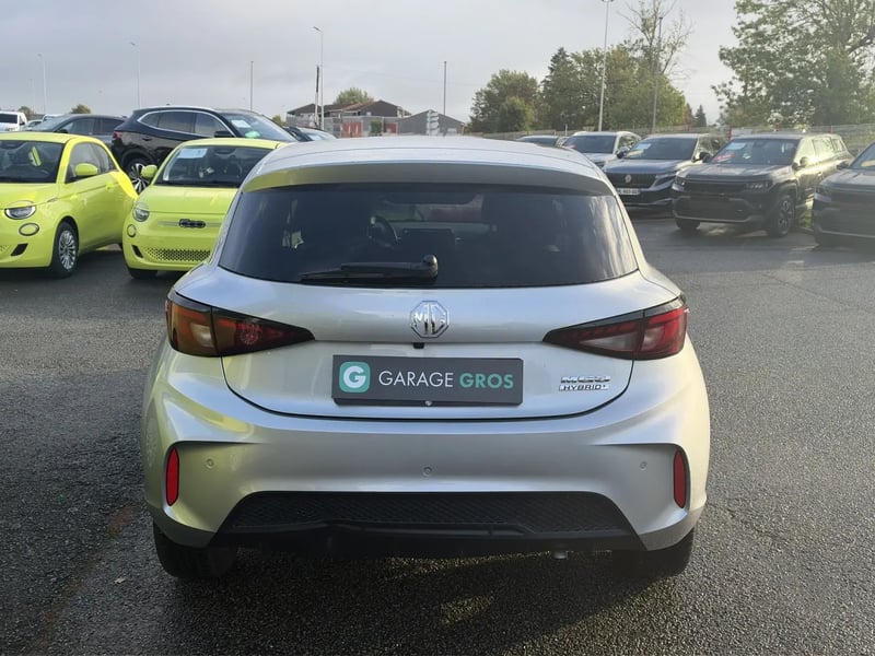 Photo de la voiture MG MG3 1.5 L Hybrid+ 195 ch Luxury