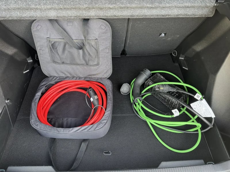 Photo de la voiture PEUGEOT 2008 ELECTRIQUE 54 kWh 156 ch Allure