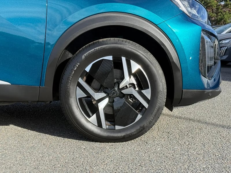 Photo de la voiture PEUGEOT 2008 ELECTRIQUE 54 kWh 156 ch Allure