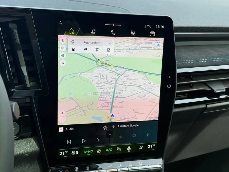 Photo de la voiture RENAULT AUSTRAL full hybrid E-Tech 200 ch Esprit Alpine