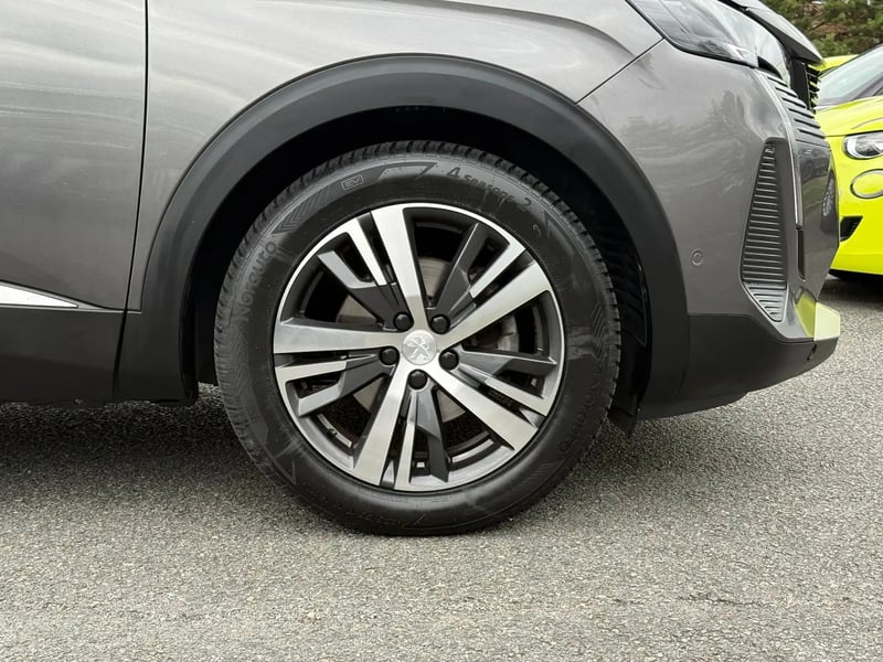 Photo de la voiture PEUGEOT 5008 BlueHDi 130ch S&S BVM6 Allure