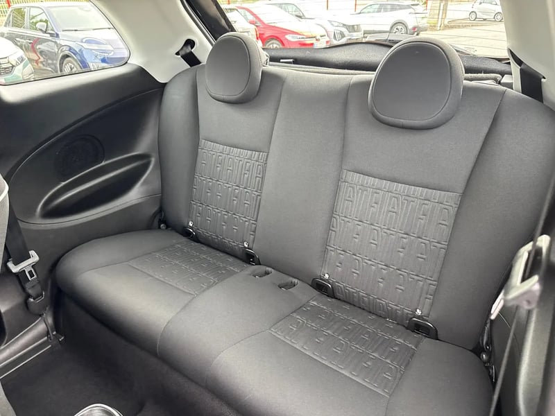 Photo de la voiture FIAT 500e BERLINE 500 e 118 ch Nouvelle 500