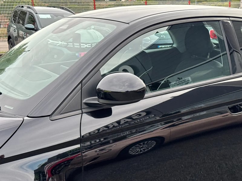 Photo de la voiture FIAT 500e BERLINE 500 e 118 ch Nouvelle 500