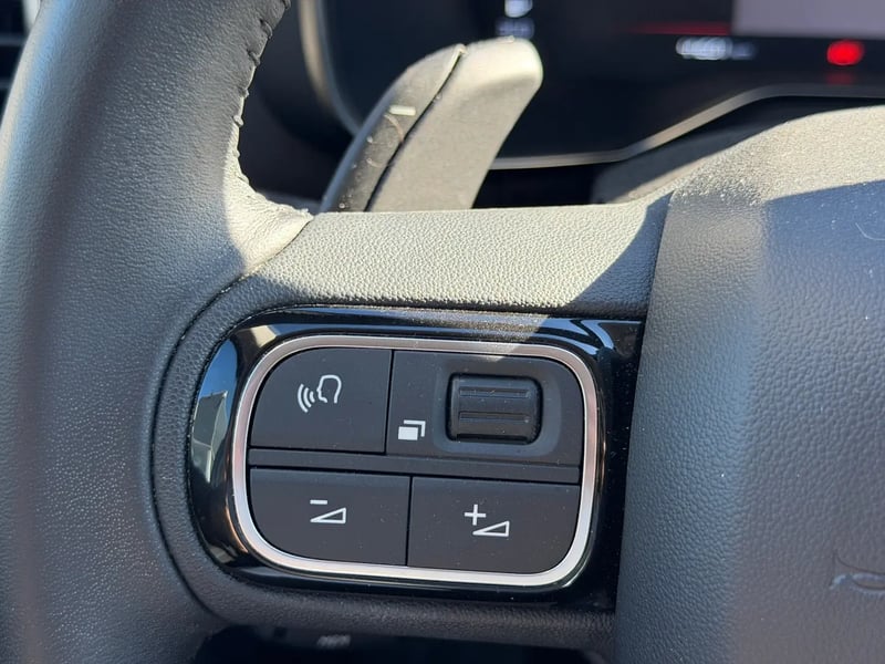 Photo de la voiture CITROEN C5 AIRCROSS Hybride 145 e-DCS6 Max