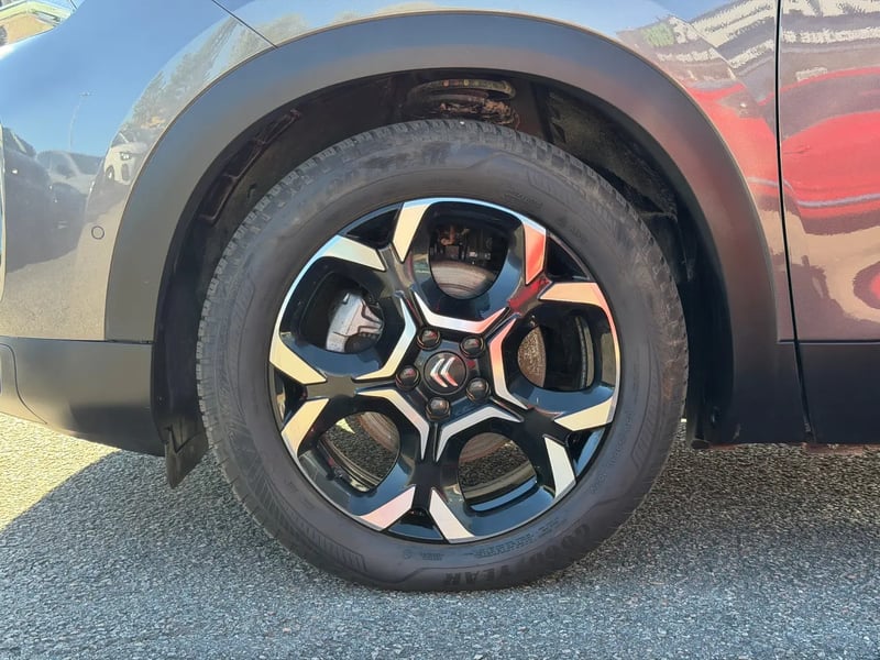 Photo de la voiture CITROEN C5 AIRCROSS Hybride 145 e-DCS6 Max