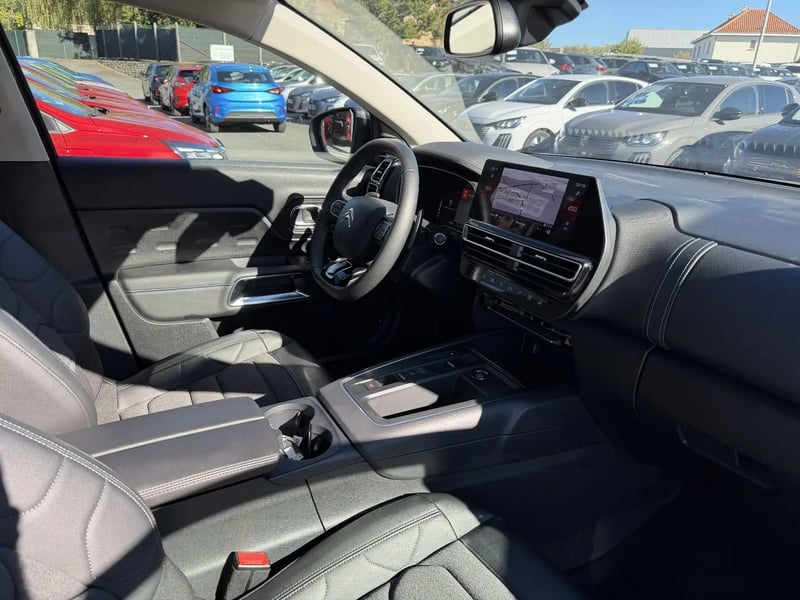 Photo de la voiture CITROEN C5 AIRCROSS Hybride 145 e-DCS6 Max