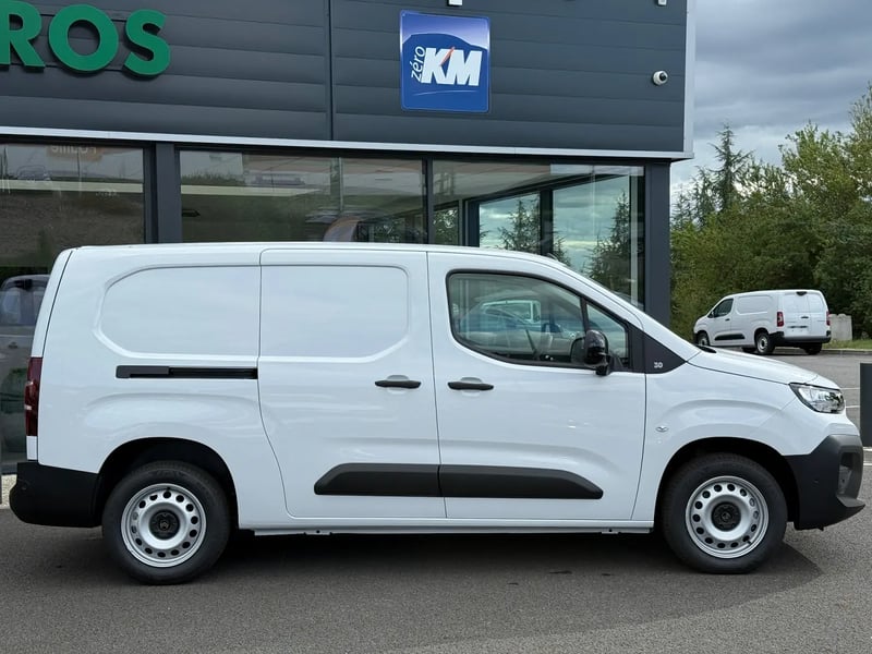 Photo de la voiture CITROEN BERLINGO VAN XL DIESEL 130 CH AUT.