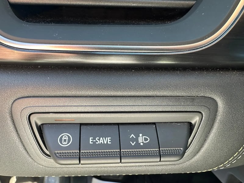 Photo de la voiture RENAULT SYMBIOZ E-Tech full hybrid 145 Iconic
