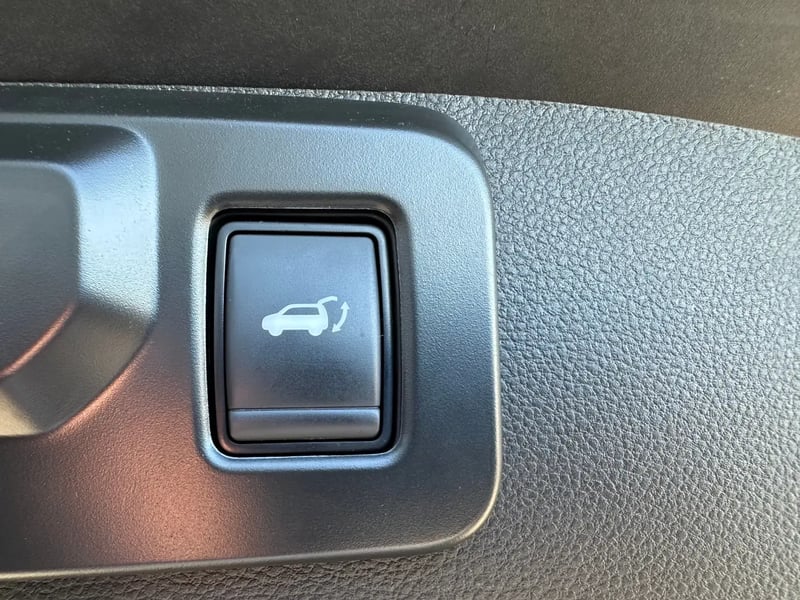 Photo de la voiture RENAULT SYMBIOZ E-Tech full hybrid 145 Iconic