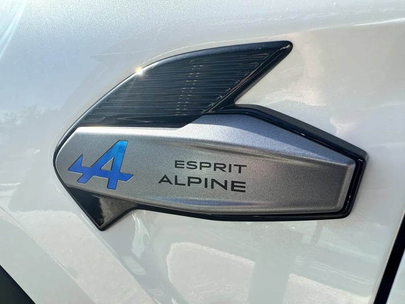 Photo de la voiture RENAULT SYMBIOZ E-Tech full hybrid 145 Esprit Alpine