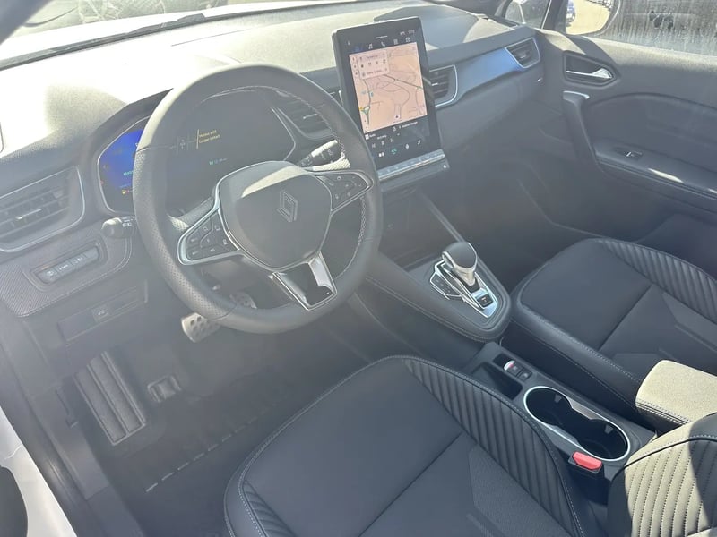 Photo de la voiture RENAULT SYMBIOZ E-Tech full hybrid 145 Esprit Alpine