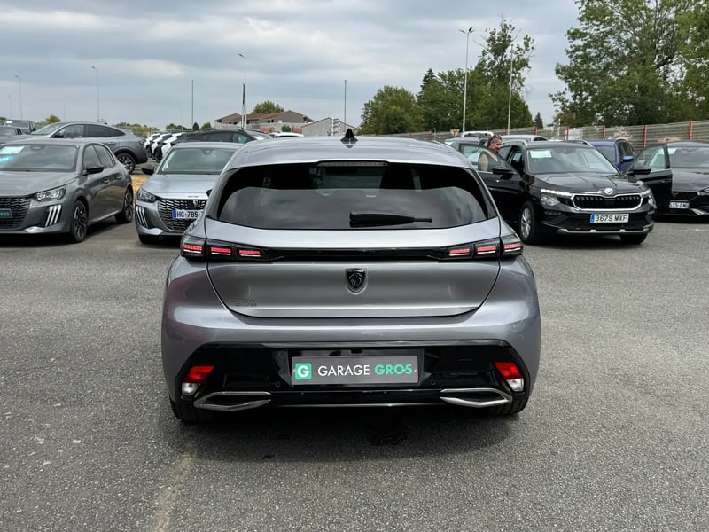 Photo de la voiture PEUGEOT 308 Hybrid 145 e-DCS6 Allure