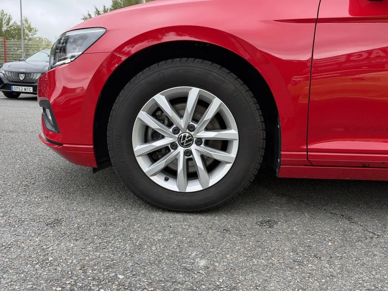 Photo de la voiture VOLKSWAGEN PASSAT SW 2.0 TDI EVO SCR 122 DSG7 Life Plus