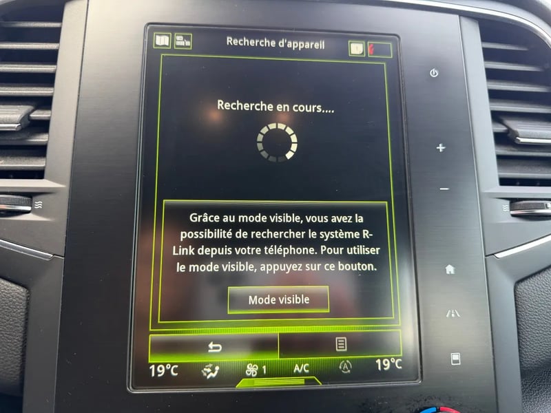 Photo de la voiture RENAULT MEGANE IV BERLINE dCi 115 Business