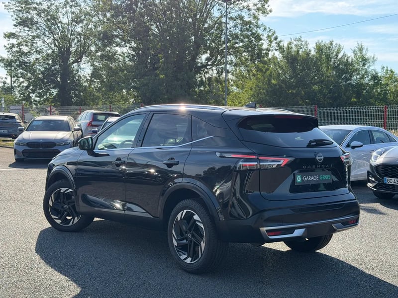 Photo de la voiture NISSAN QASHQAI Mild Hybrid 158 ch N-Connecta