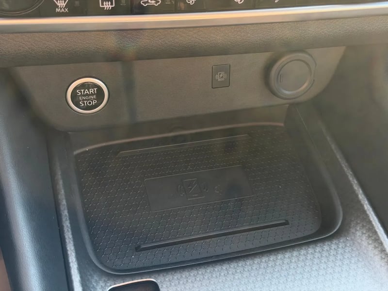 Photo de la voiture NISSAN QASHQAI Mild Hybrid 158 ch N-Connecta