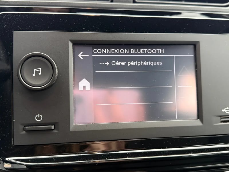 Photo de la voiture CITROEN C3 PureTech 83 ch BVM5 You