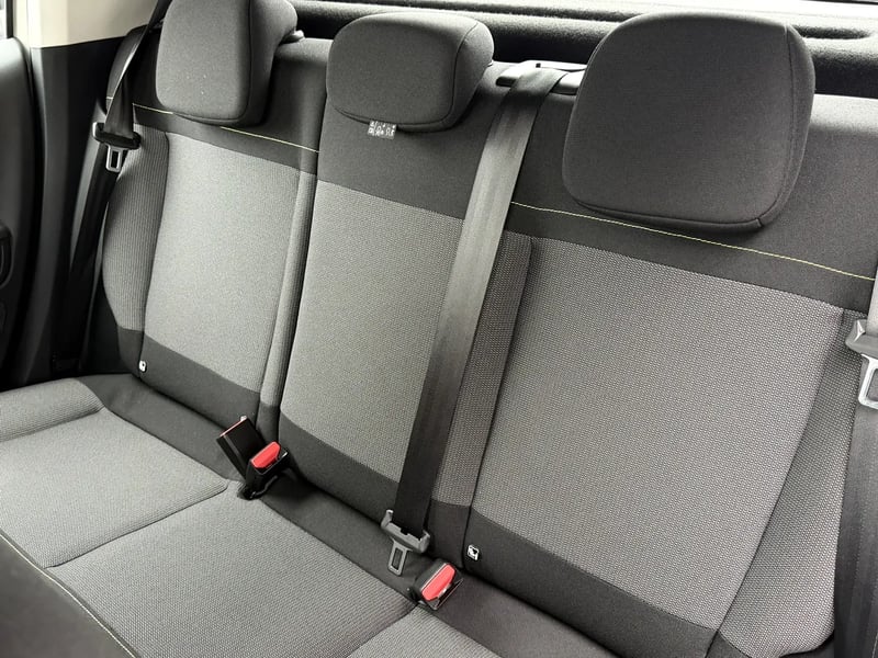 Photo de la voiture CITROEN C3 PureTech 83 ch BVM5 You