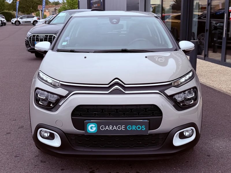Photo de la voiture CITROEN C3 PureTech 83 ch BVM5 You