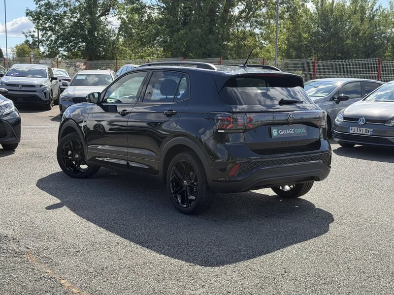 Photo de la voiture VOLKSWAGEN T-CROSS 1.0 TSI 116 Start/Stop DSG7 R-Line Edition