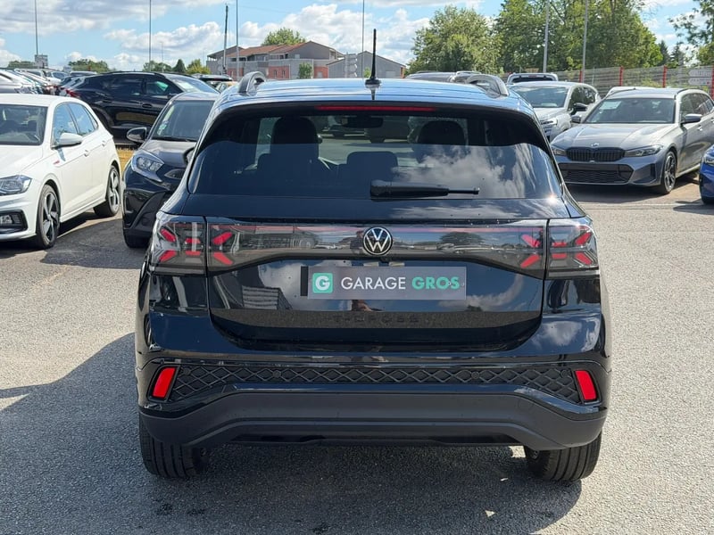 Photo de la voiture VOLKSWAGEN T-CROSS 1.0 TSI 116 Start/Stop DSG7 R-Line Edition