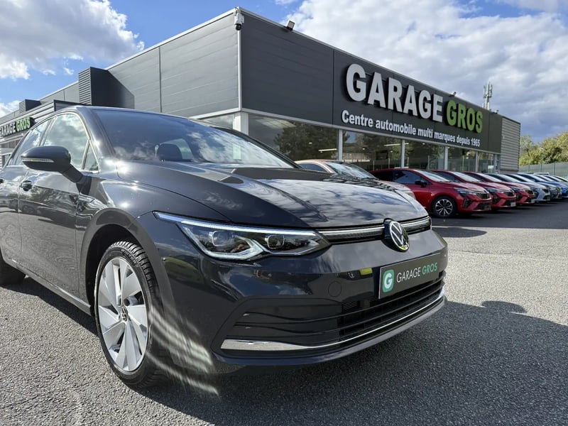 Photo de la voiture VOLKSWAGEN GOLF 1.5 eTSI OPF 130 DSG7 Style
