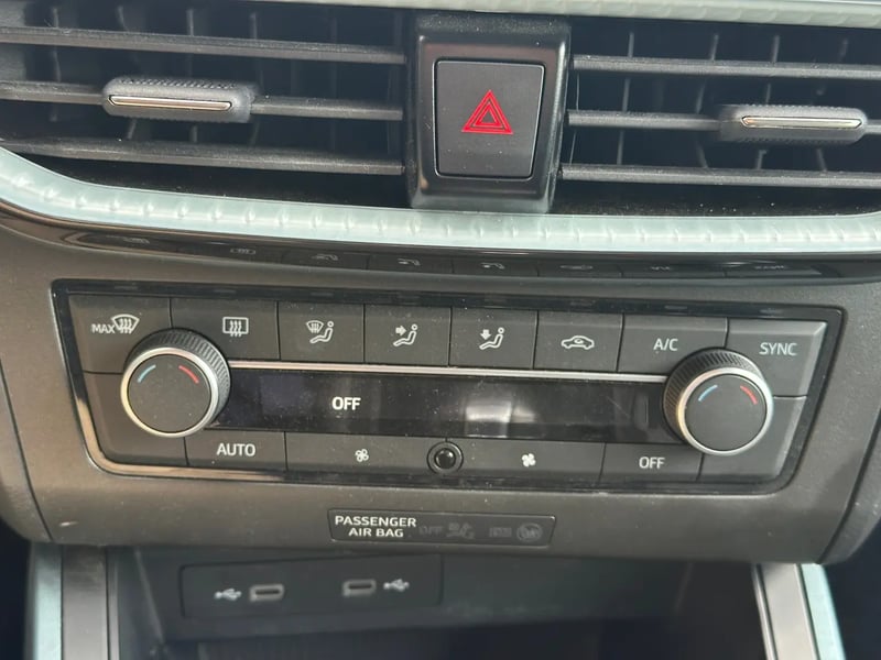 Photo de la voiture SEAT ARONA 1.0 TSI 115 ch Start/Stop DSG7 Xperience