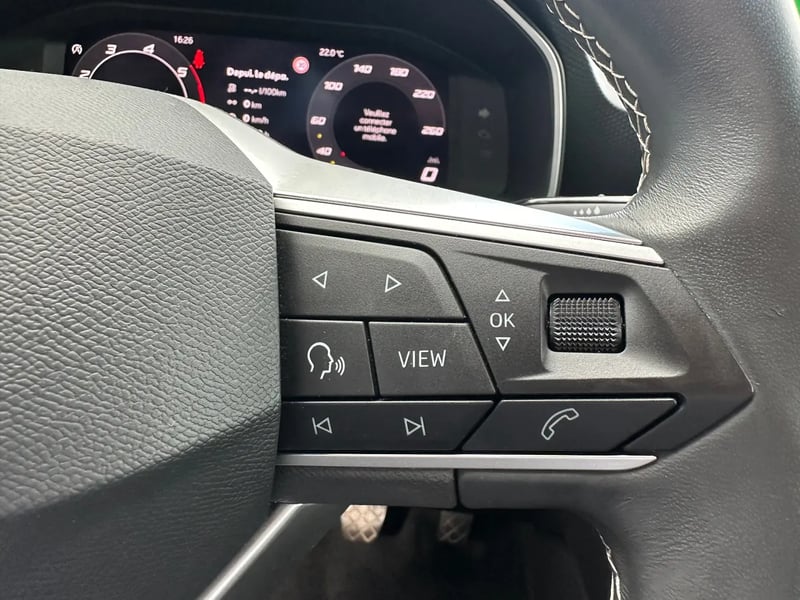 Photo de la voiture SEAT LEON 2.0 TDI 115 BVM6 Business