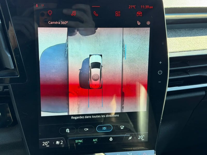 Photo de la voiture RENAULT ESPACE VI E-Tech hybrid 200 Techno