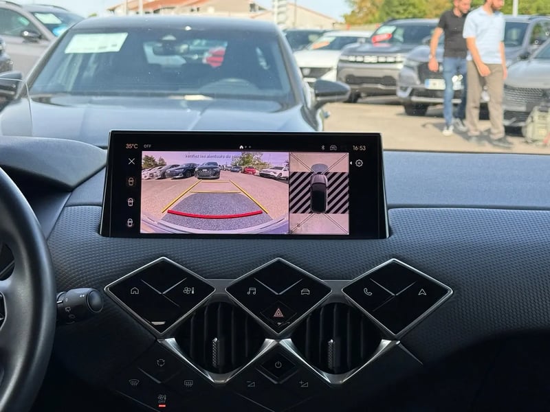 Photo de la voiture DS DS 3 ELECTRIQUE E-Tense Rivoli