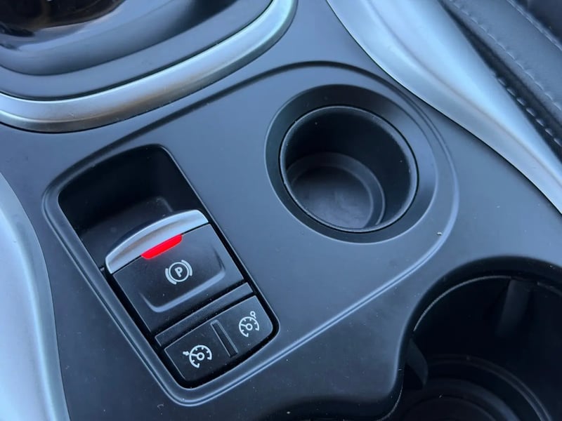Photo de la voiture RENAULT KADJAR Blue dCi 115 EDC Techno