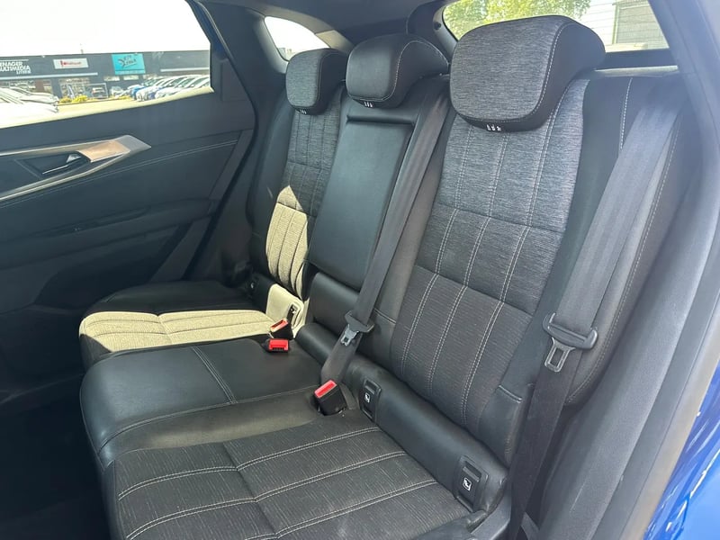 Photo de la voiture RENAULT AUSTRAL E-Tech full hybrid 200 GSR2 Techno
