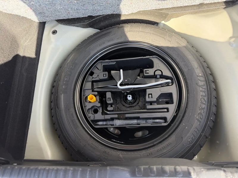 Photo de la voiture CITROEN C3 PureTech 110 S&S EAT6 Shine Pack