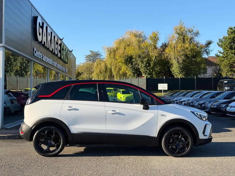 Photo de la voiture OPEL CROSSLAND 1.2 Turbo 110 ch BVM6 GS Line