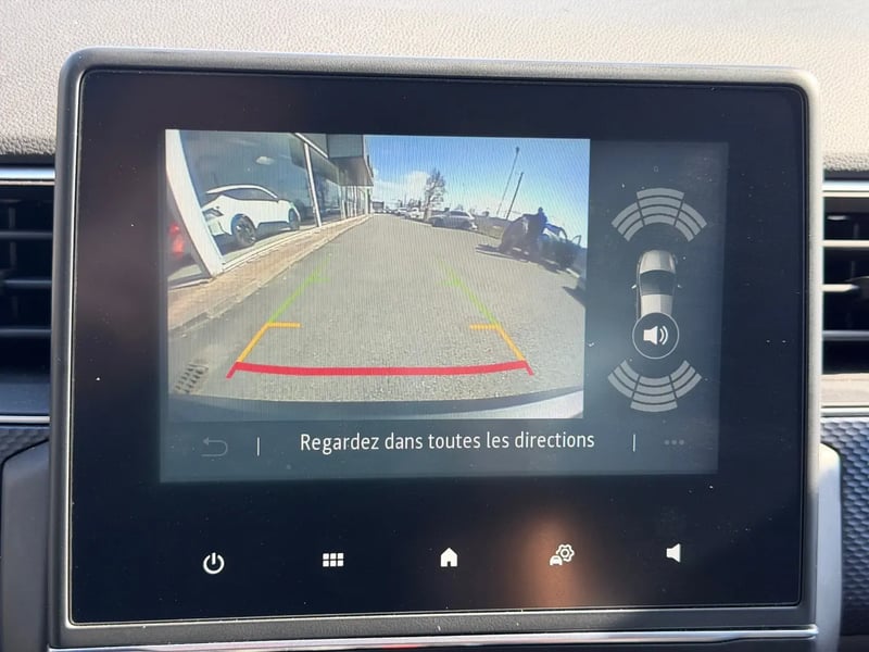 Photo de la voiture RENAULT ARKANA mild hybrid 140 EDC GSR2 Evolution