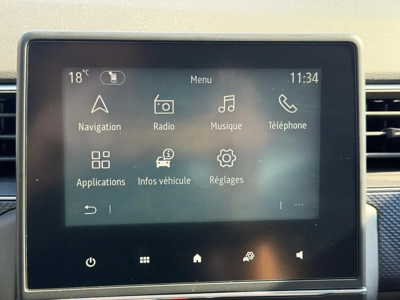 Photo de la voiture RENAULT ARKANA mild hybrid 140 EDC GSR2 Evolution