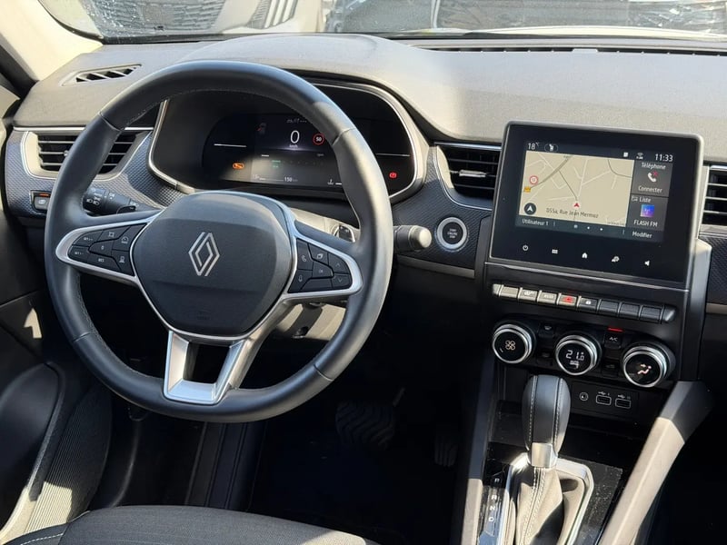 Photo de la voiture RENAULT ARKANA mild hybrid 140 EDC GSR2 Evolution