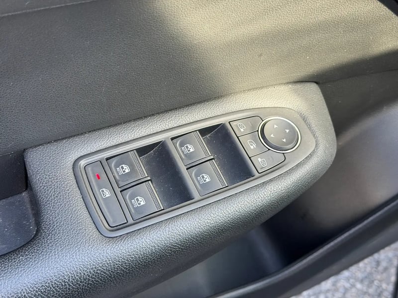 Photo de la voiture RENAULT ARKANA mild hybrid 140 EDC GSR2 Evolution