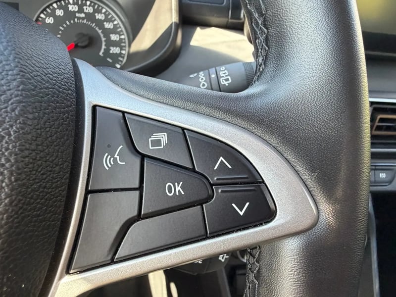 Photo de la voiture DACIA SANDERO ECO-G 100 Stepway Expression